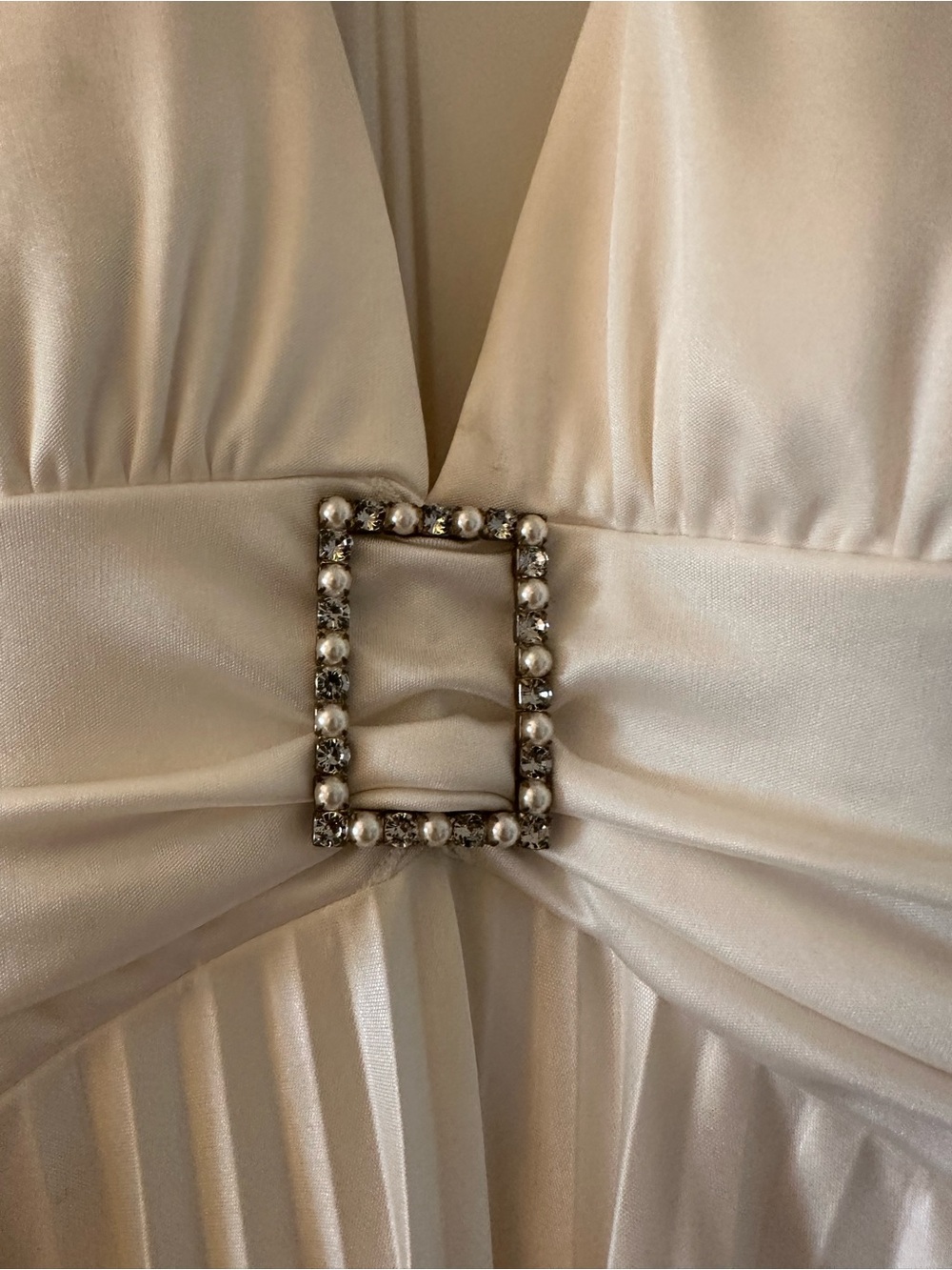 Studio Y Ivory One-Shoulder Halter Dress With Decorative Buckle View 2